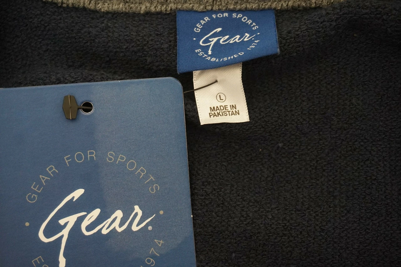 New Gear Golf 1/4Zip Sweater Pullover Mens Size Large Navy W/Logo 525A 00875337 4 New Gear Golf 1/4Zip Sweater Pullover Mens Size Large Navy W/Logo 525A 00875337 - Image 2