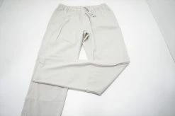 NEW Peter Millar Golf Dock Pants Mens Size Medium STONE Regular 669A 00956316