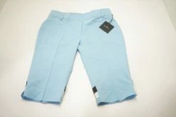 NEW Belyn Key Golf Oxford Pedal Pusher Shorts Womens Size Medium Sky 686A 966326